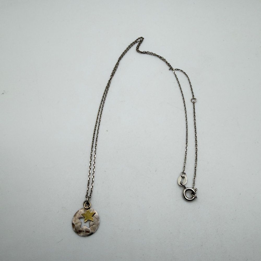 18" dainty sterling silver‎ and two tone star pendant necklace!